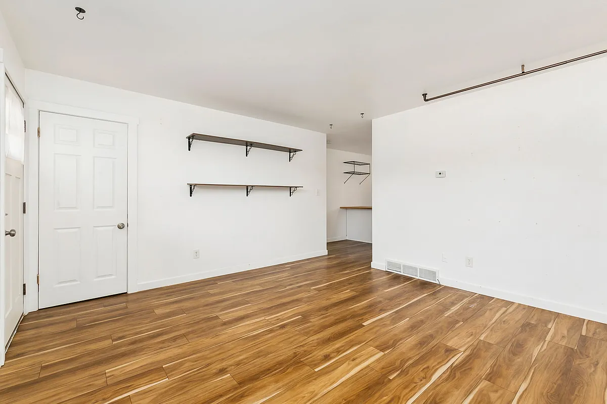 Building Photo - 4041 Goodell Ln #7