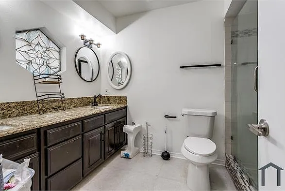 105 Douglas Dr — Photo 6