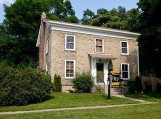 210 N Van Buren St, Dundee, IL 60118