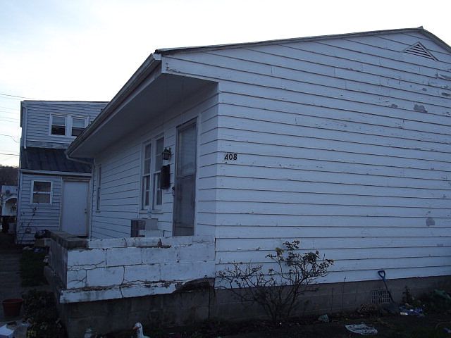 1st image of 408 Morrison Aly