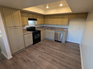 922 W Olive Ave #D, Monrovia, CA 91016