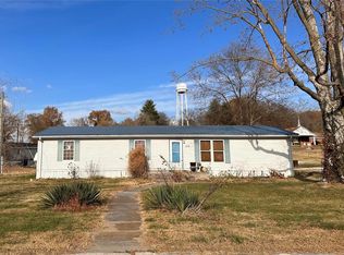 135 E Main St, Whitewater, MO 63785