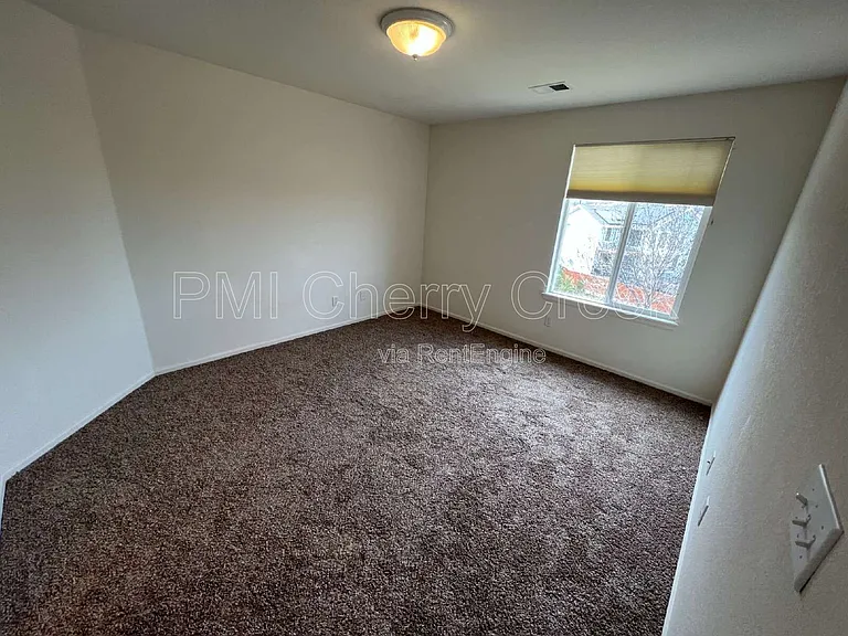 2115 Selenite Ct — Photo 18
