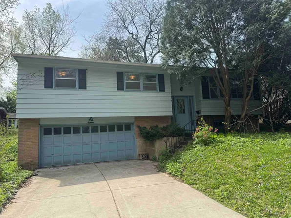 18 N Kenosha Dr, Madison, WI 53705