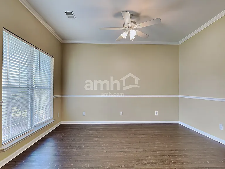 503 Sparkleberry Ln — Photo 9