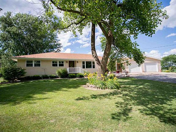 3rd image of 2679 E State Road 205