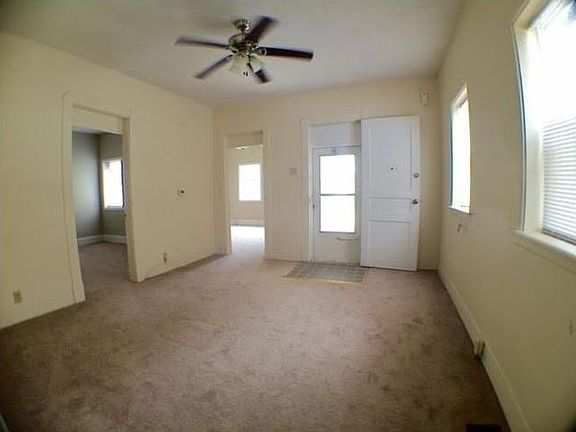 4th image of 1310 Ringgold Ave