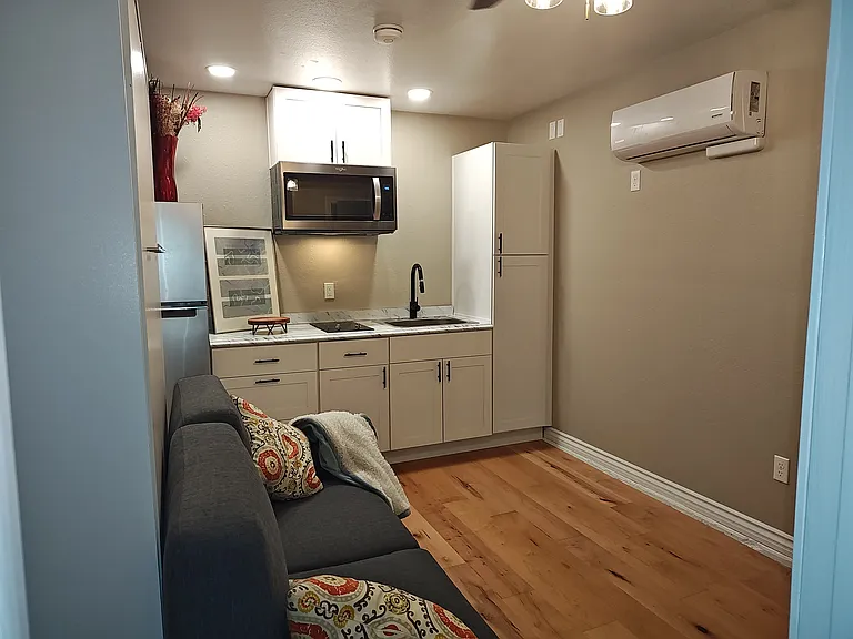 4745 Hawley Blvd #6 — Photo 21