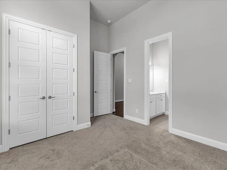 21301 Resource Rd — Photo 17