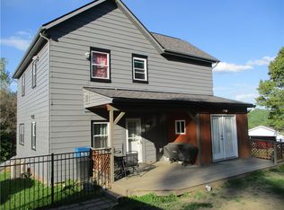 293 Hillcrest Dr, California, PA 15419