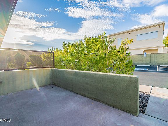 4th image of 1850 E MARYLAND Avenue #68