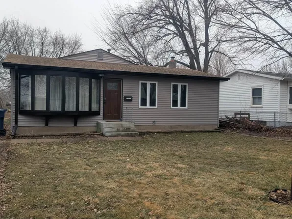 920 E 11th St, Spencer, IA 51301