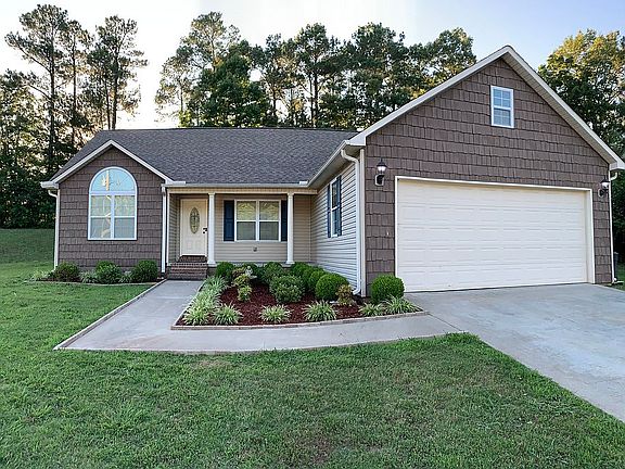2nd image of 65 Stone Hedge Dr