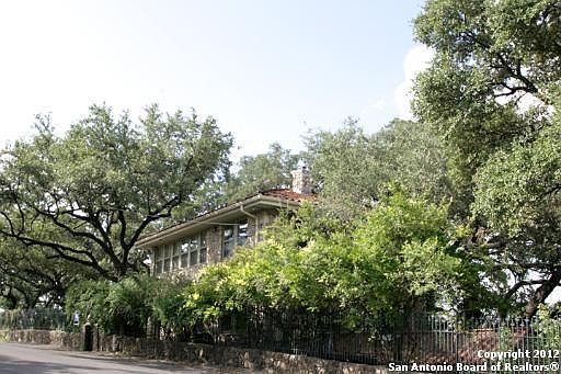 5th image of 3942 Pleasure Hill Dr