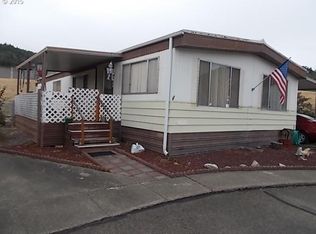 518 Shadow Ranch Ln, Roseburg, OR 97470