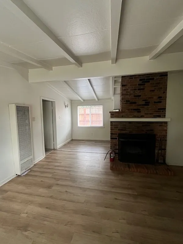 2 bed, 1.0 bath, 851 sqft, $2,650 — Photo 4