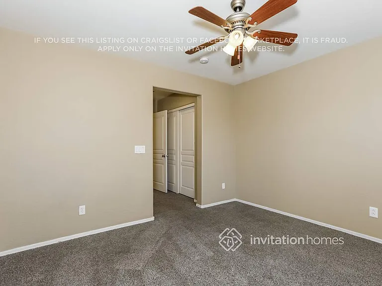 451 S Hawes Rd #13 — Photo 11