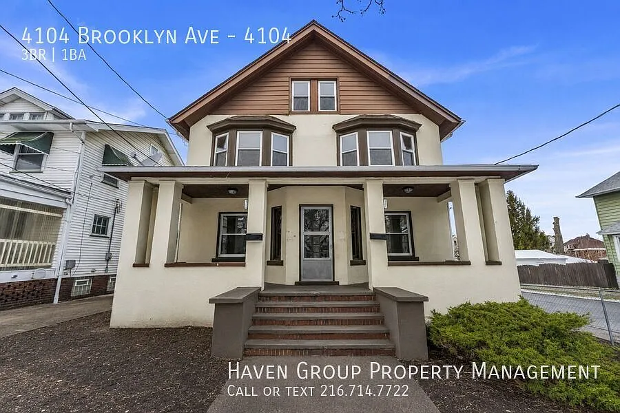 4104 Brooklyn Ave #4104