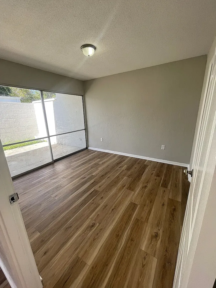 1 bed, 475 sqft, $1,049 — Photo 3