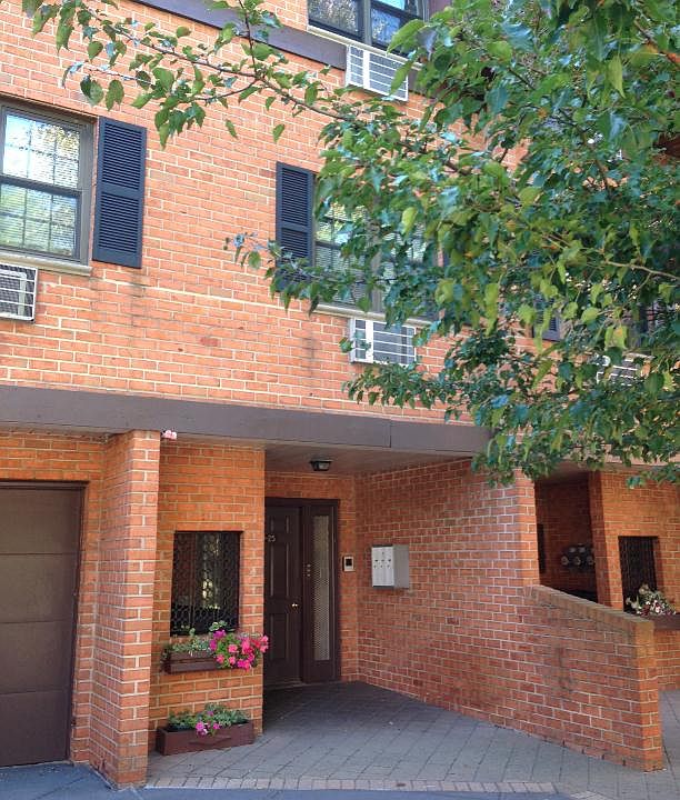 1st image of 21925 67th Ave #B