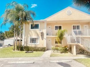 1905 Palm Beach Trace Dr, Royal Palm Beach, FL 33411