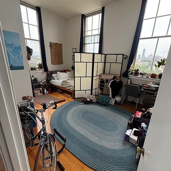 350 W 4th St #408 — Photo 4
