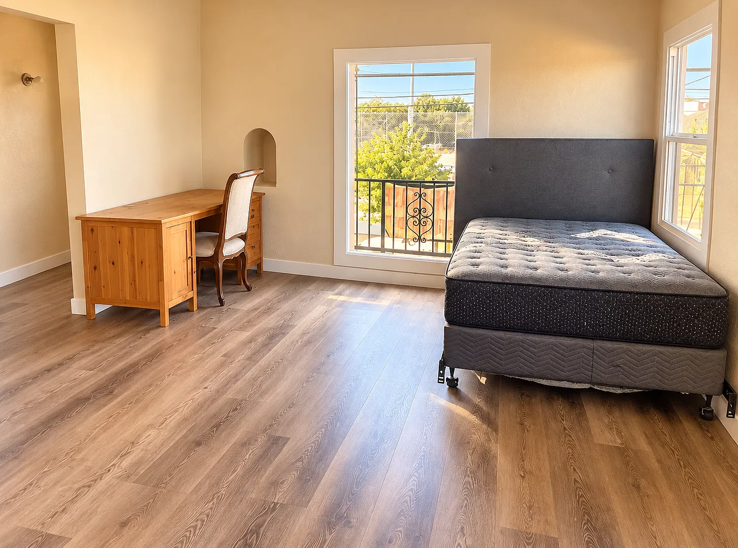 2 bed, 1000 sqft, $2,950 — Photo 1