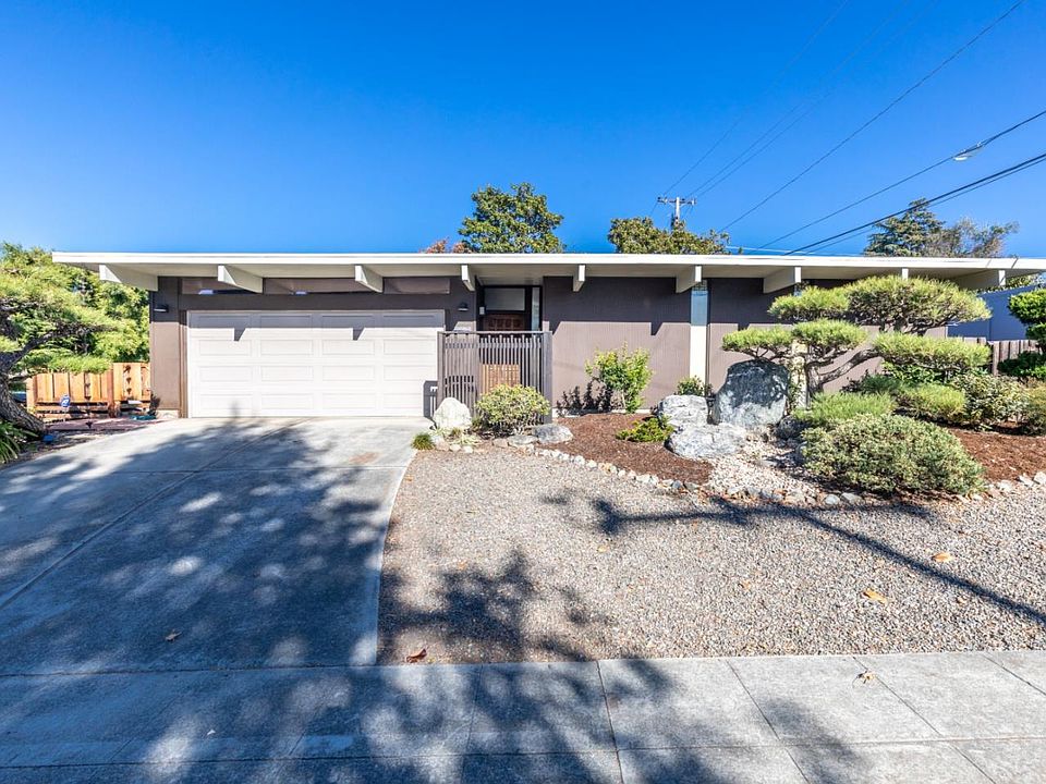 1st image of 2252 Fairhill Ln