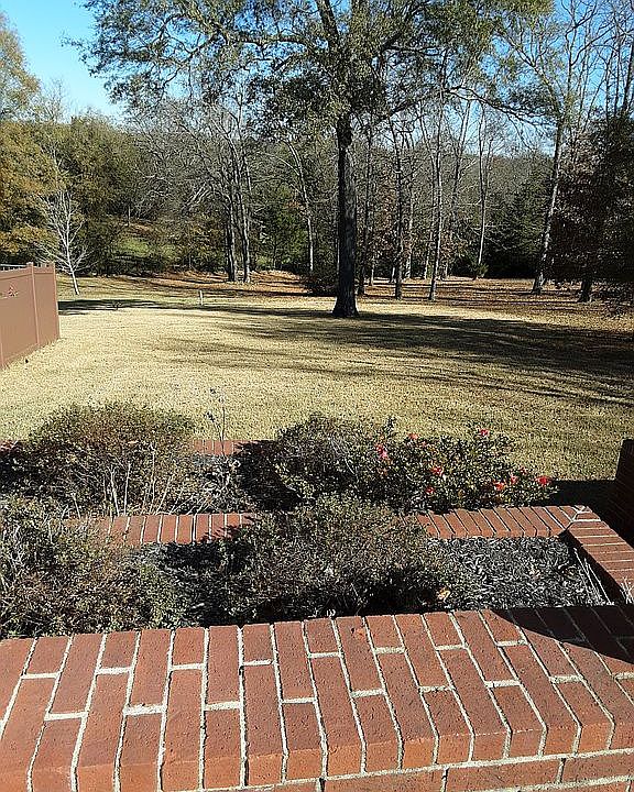 1st image of 83 Greystone Dr