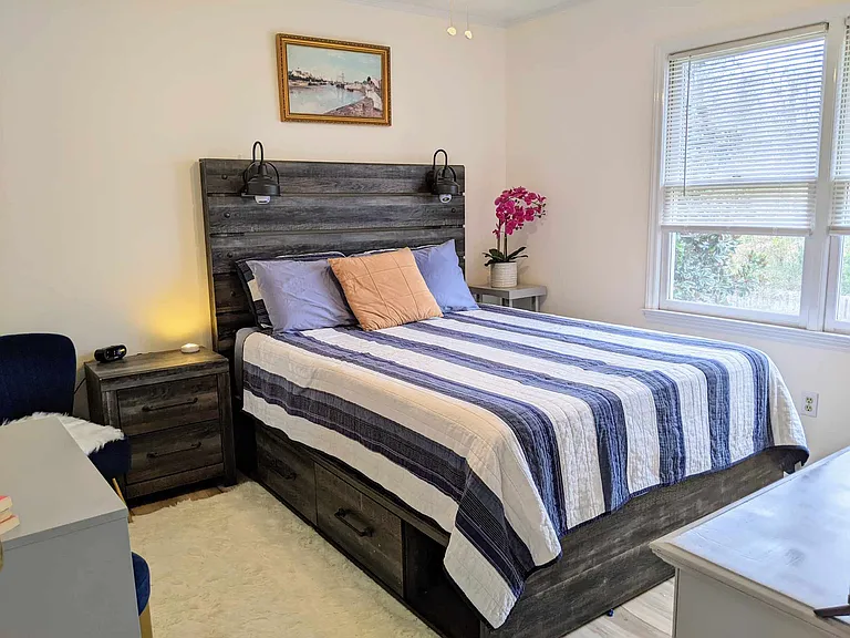 6415 Strawfield Dr — Photo 4