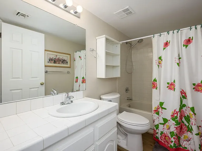 12212 N Paradise Village Pkwy S — Photo 37