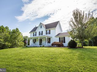 2112 Smoky Rd, Huntingtown, MD 20639