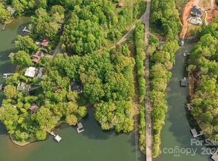 3618 Tee St, Sherrills Ford, NC 28673