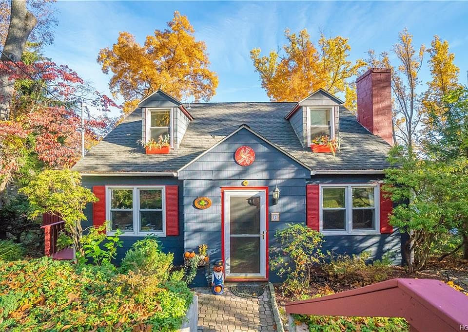 1st image of 313 Lake Dr