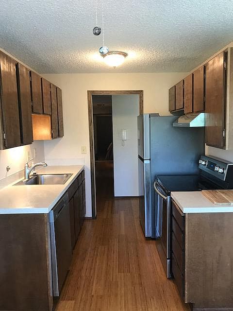 1st image of 11541 Greenwood Ave N APT 102