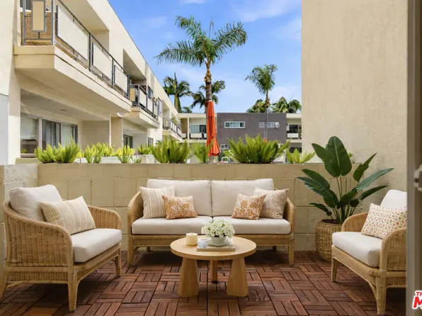 1233 N Laurel Ave APT 109, West Hollywood, CA 90046