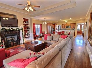 747 Southern Home Rd, Collierville, TN 38017