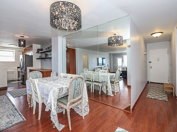 5th image of 5800 Arlington Ave APT 15C