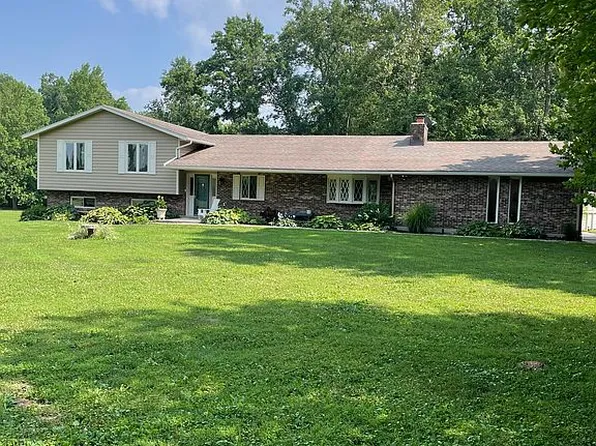 2075 Erickman Ln, Xenia, OH 45385