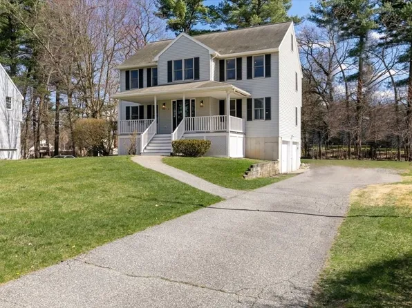 4 Acorn Dr, Wilmington, MA 01887