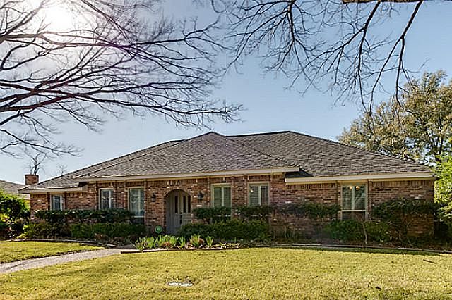 1st image of 2817 Las Palmas Ln