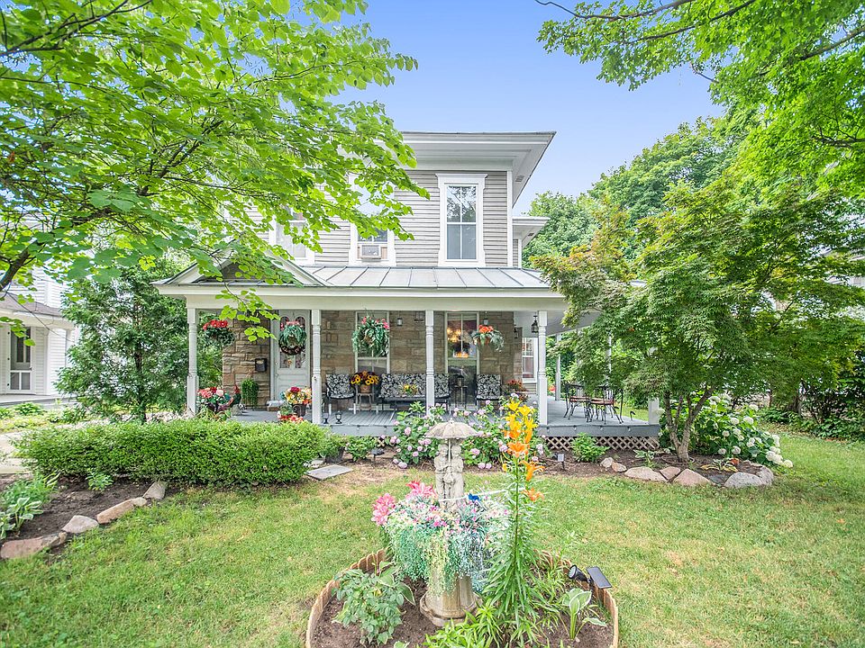 222 Cutler St, Allegan, MI 49010 Zillow