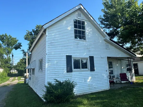 415 Cherry St, Washington Court House, OH 43160