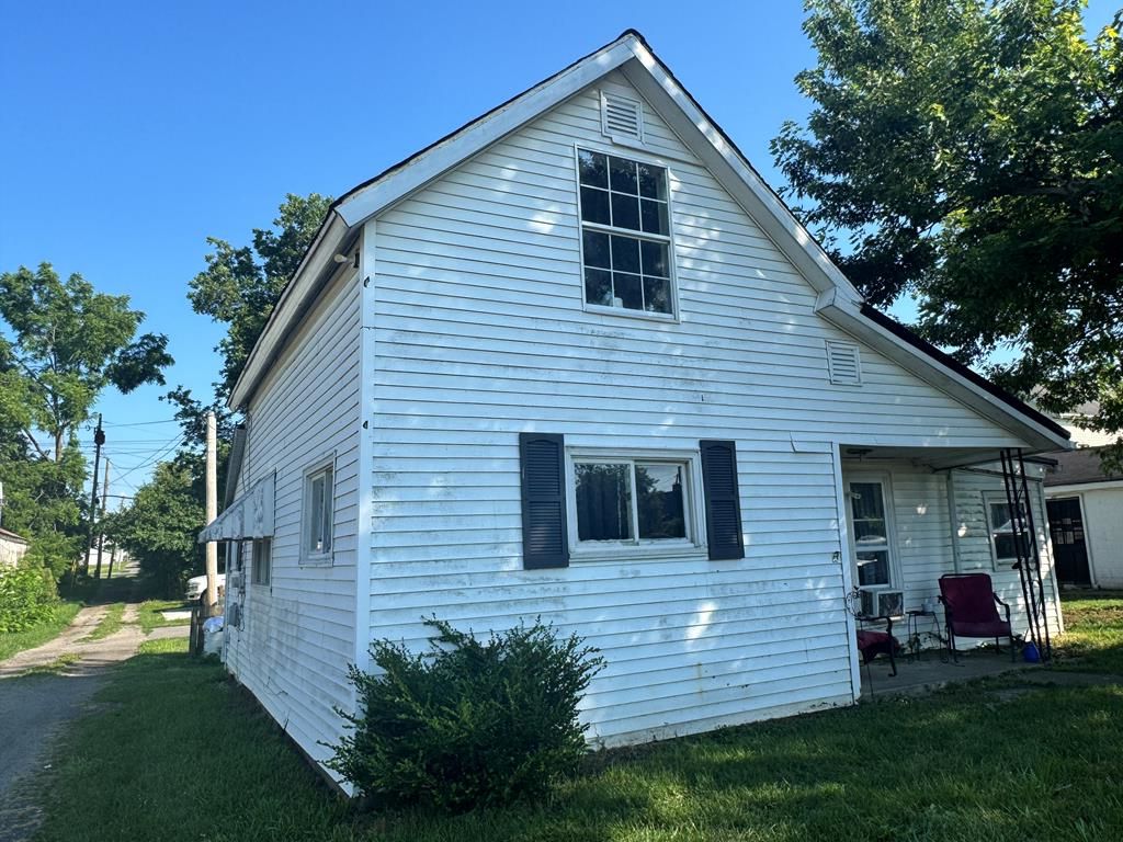 Real estate listing image
