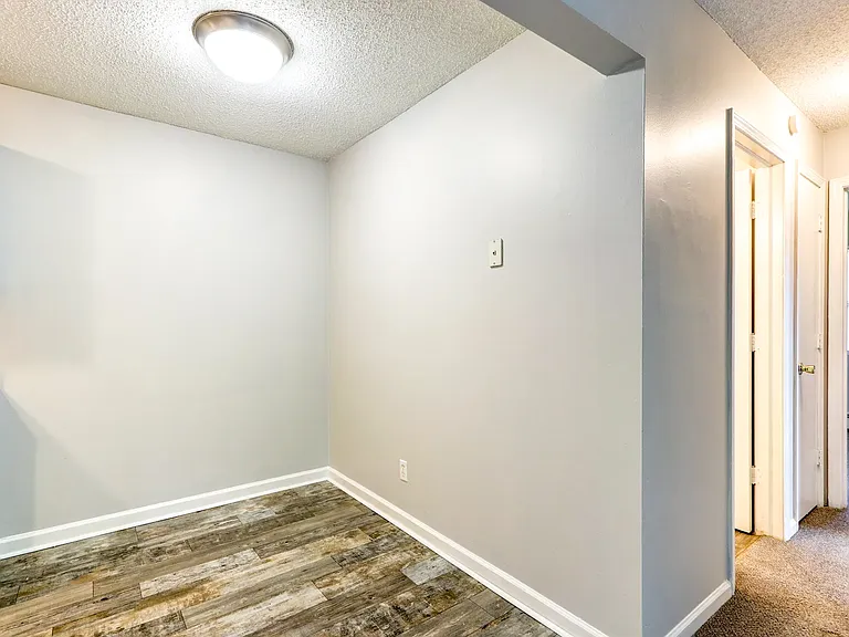 Arbor Terrace and Richland Country Apartments — Photo 19