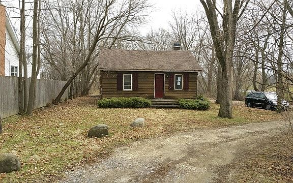 2nd image of 38763 N Lewis Ave