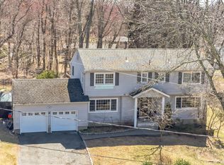 23 Moccasin Place, Monsey, NY 10952