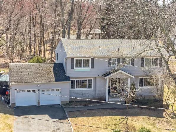 23 Moccasin Place, Monsey, NY 10952