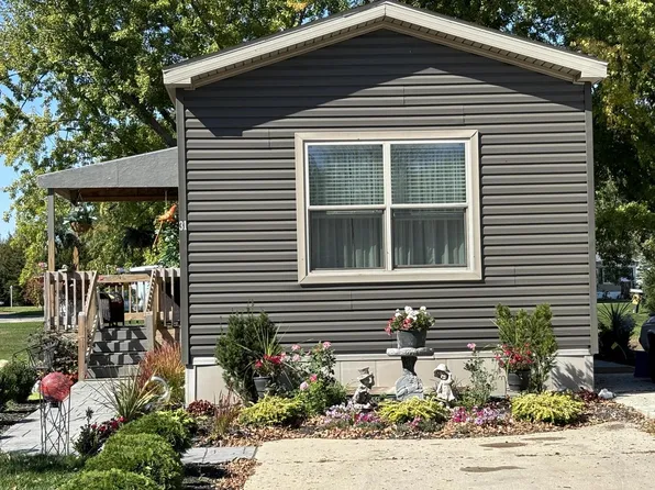 31 Bluebird RIDGE, Watertown, WI 53098