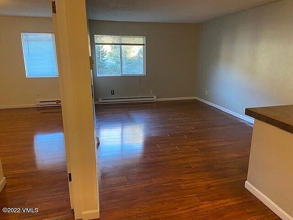 3rd image of 871 W Beaver Creek Blvd Suite A18